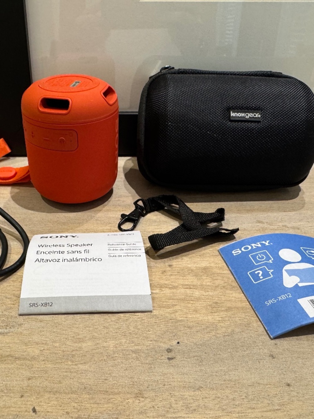 Sony SRS-XB12 Portable Wireless Bluetooth Portable in Red w/add on carry case